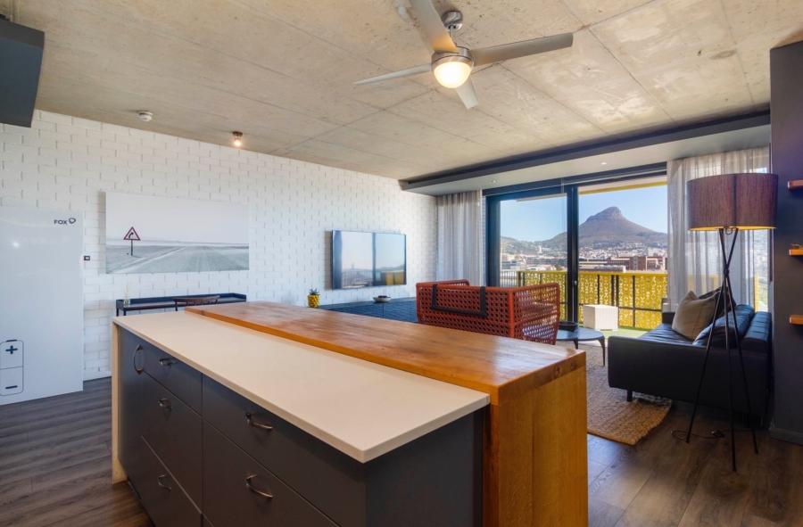 2 Bedroom Property for Sale in Woodstock Western Cape